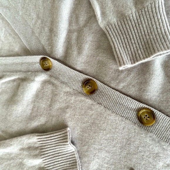 Naadam women’s Cashmere Boyfriend Cardigan size XS - Picture 6 of 10